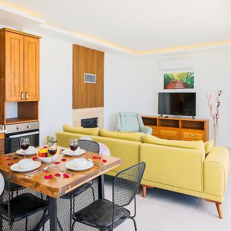 Villa 3 Sleeps 4 Isolated Honeymoon-Villa Lale Uzumlu  Zewnętrze zdjęcie
